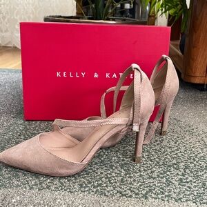 High heels dress shoes